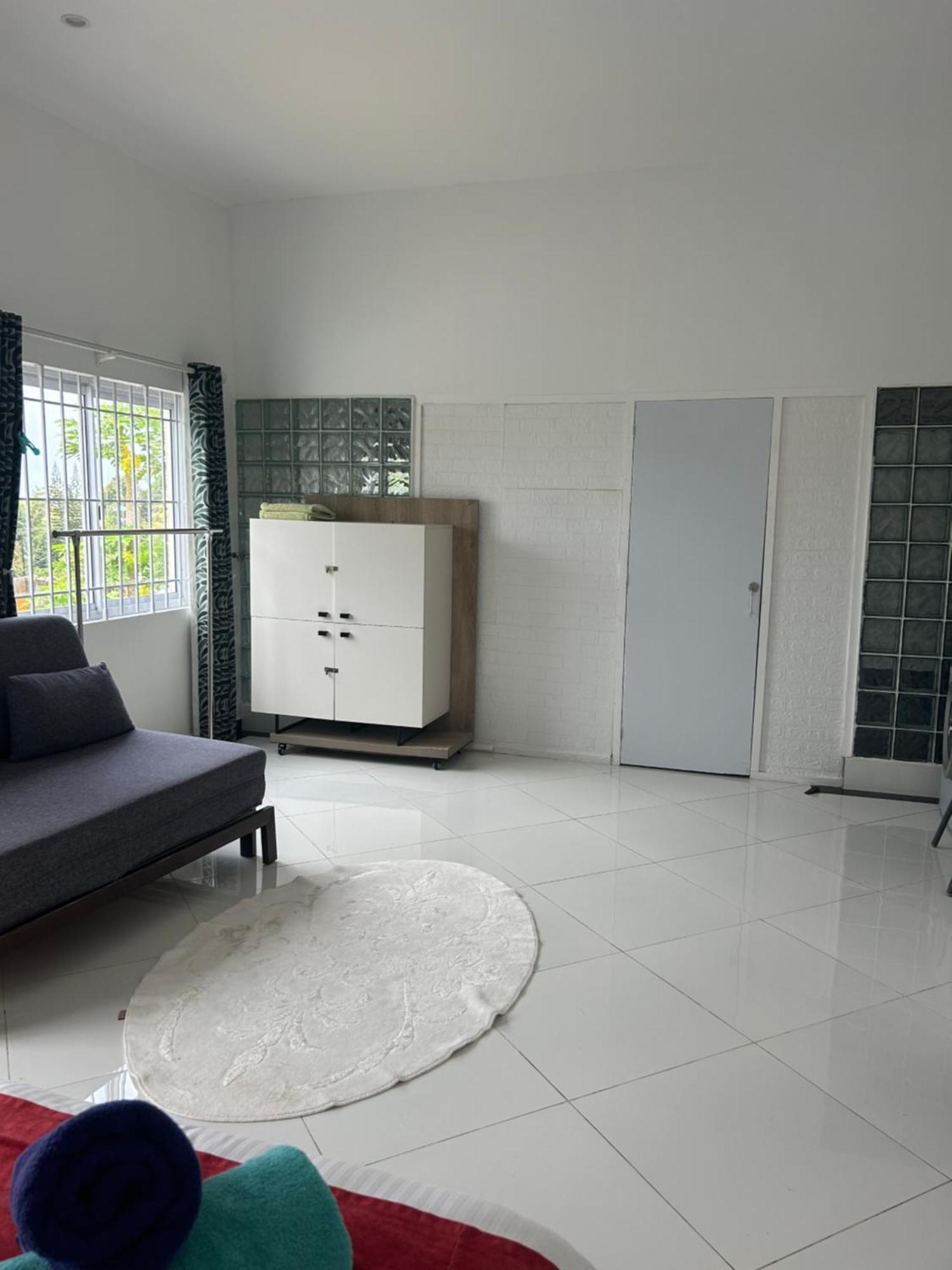 Apartamento The Olive Tree Misere Exterior foto